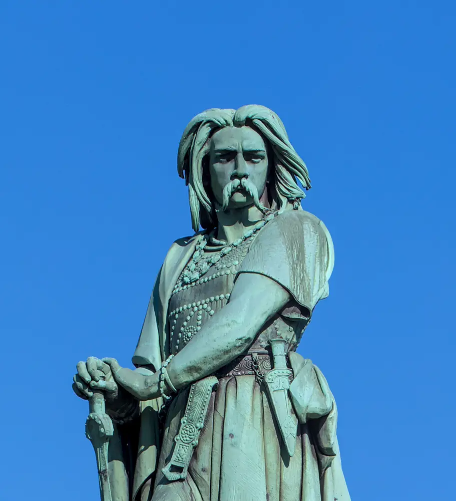 Vercingetorix-statue – Benjamin Smith, CC BY-SA 4.0
