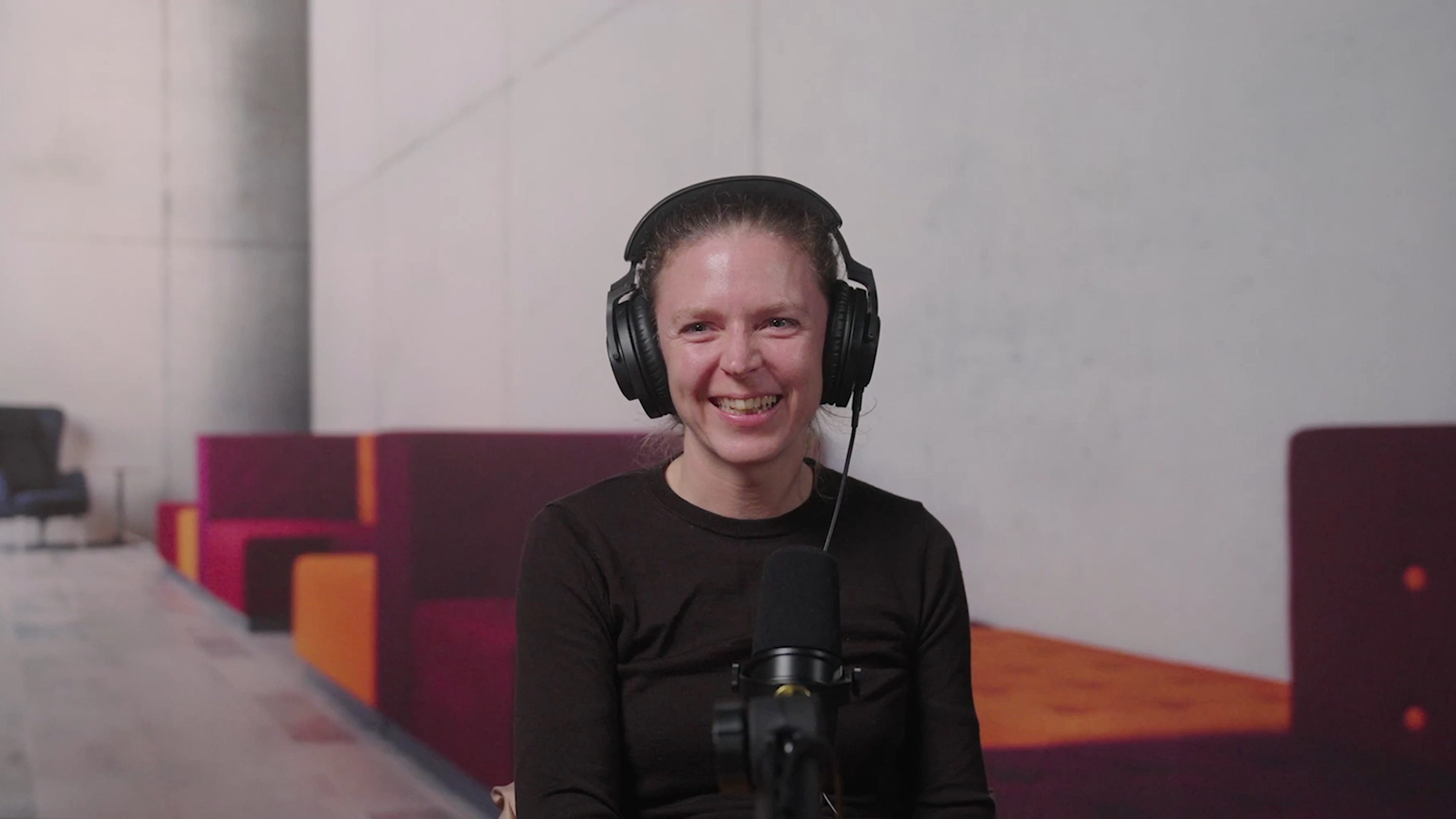 mette-loevschal-arkaeolog-podcast.png